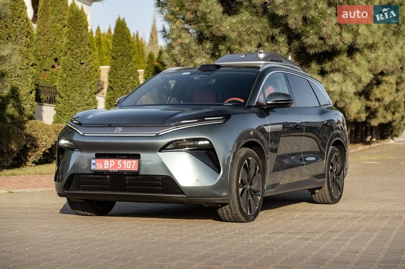 BYD Tang L 2025