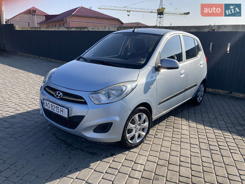 Hyundai i10 2013
