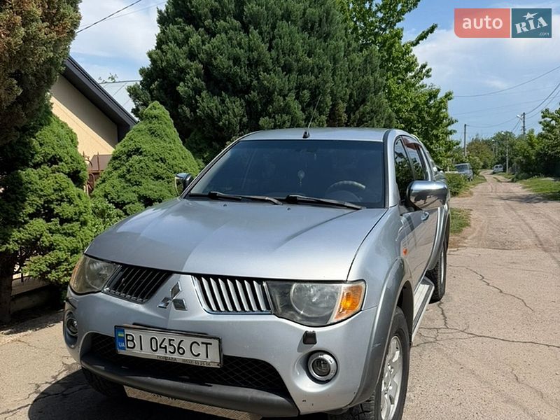 Mitsubishi L 200 2008