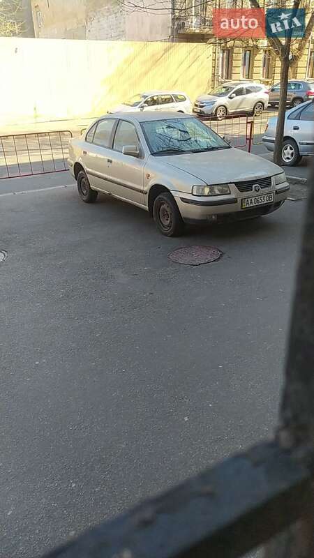 Samand LX 2006