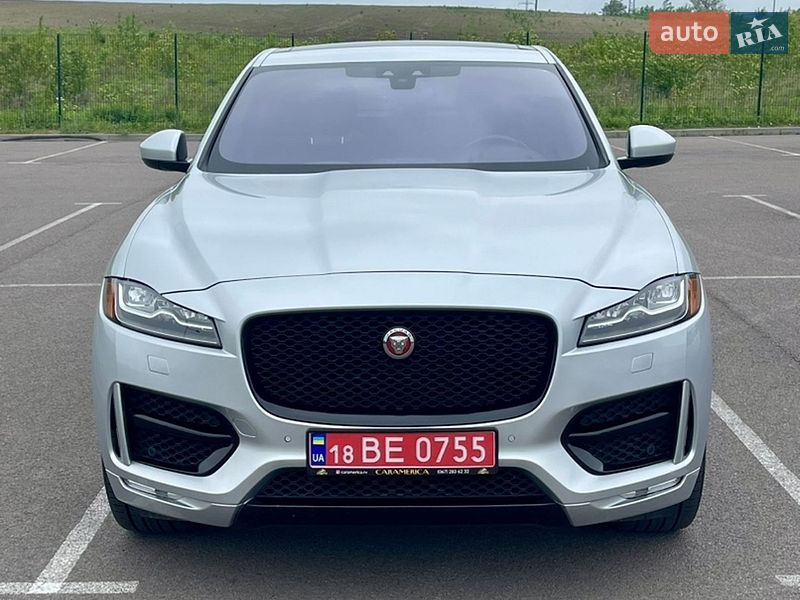 Jaguar F-Pace 2017