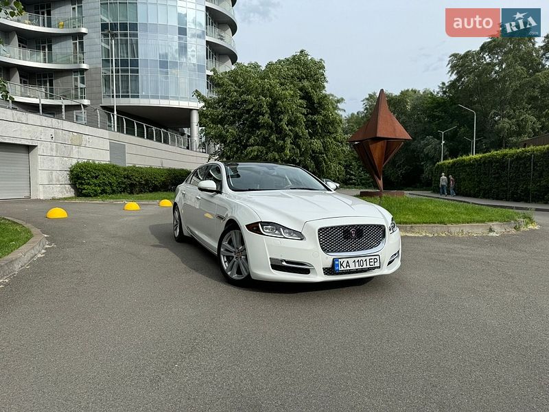 Jaguar XJ 2016
