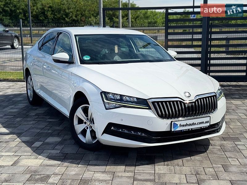 Skoda Superb 2021