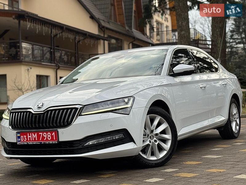 Skoda Superb 2021