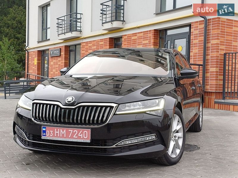 Skoda Superb 2021