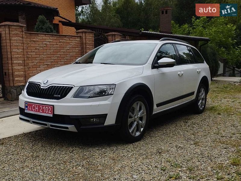 Skoda Octavia Scout 2015