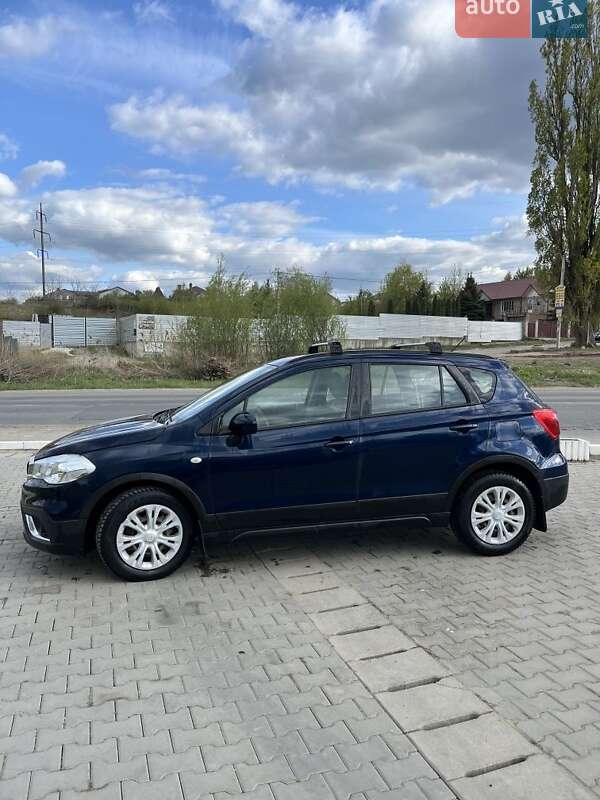 Suzuki SX4 2019