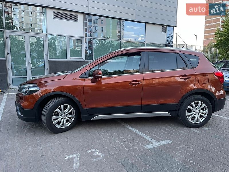 Suzuki SX4 2021