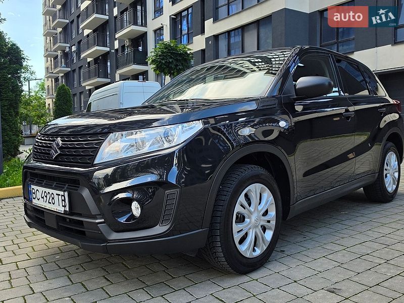 Suzuki Vitara 2023