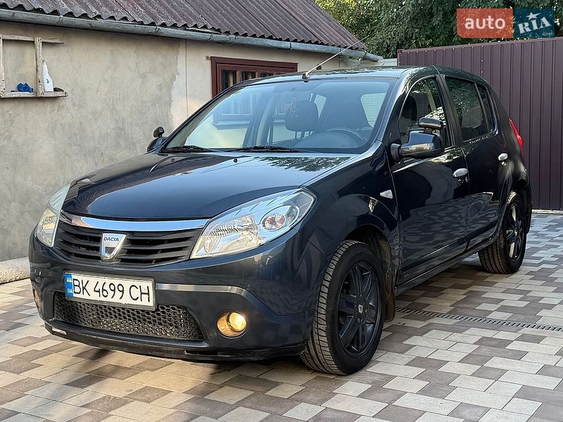 Dacia Sandero 2008
