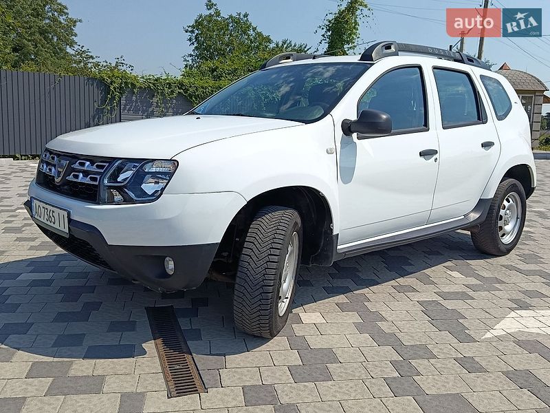 Dacia Duster 2016