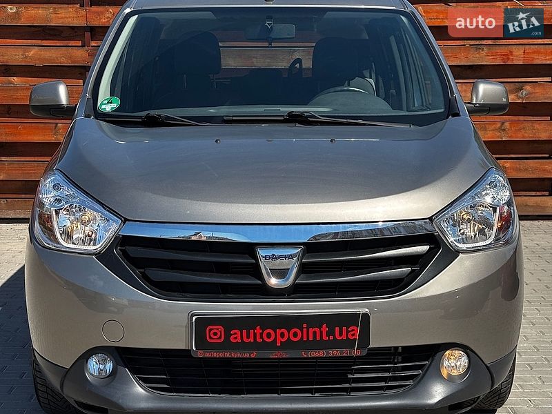 Dacia Lodgy 2012