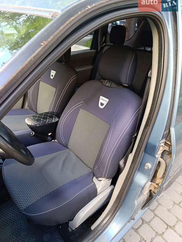 Dacia Logan 2008