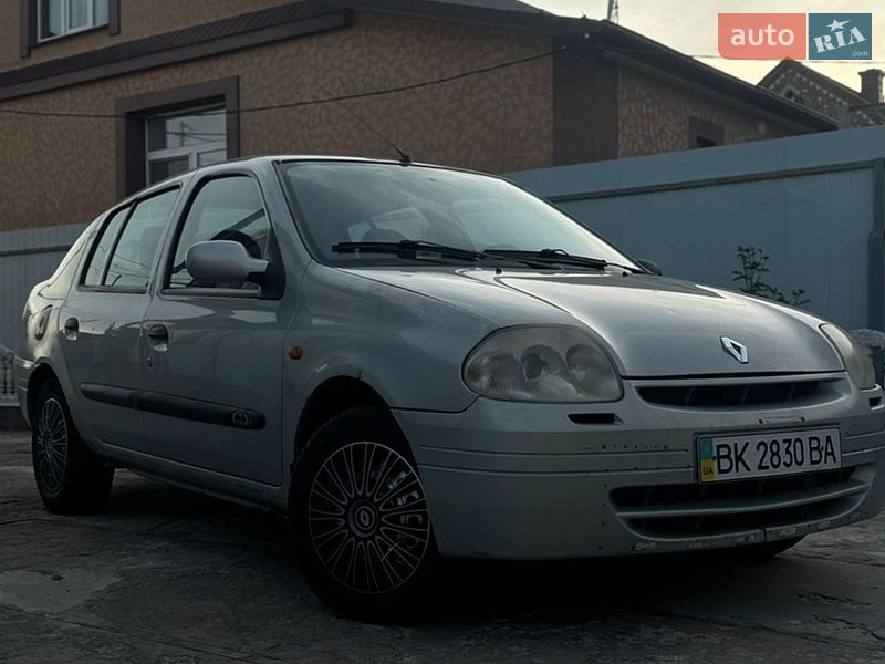 Renault Clio 2002