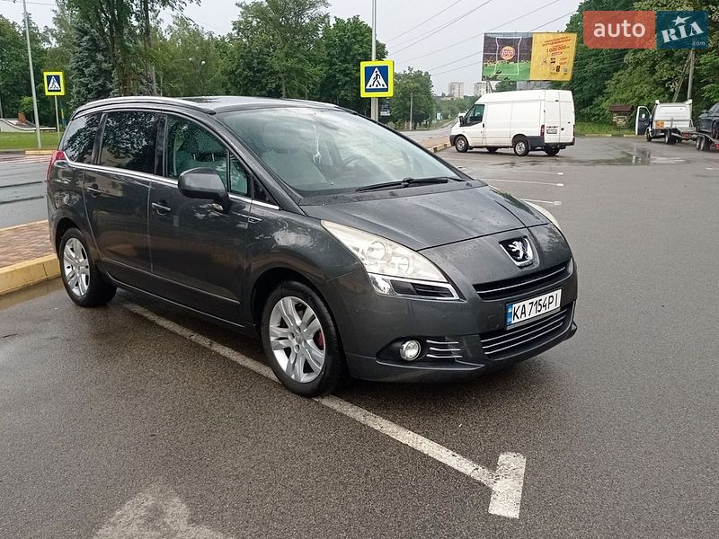 Peugeot 5008 2010