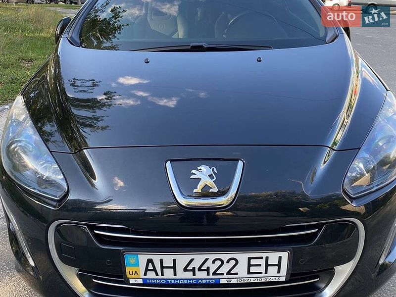 Peugeot 308 2012