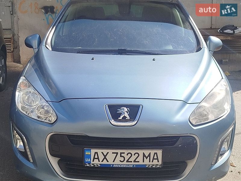 Peugeot 308 2013