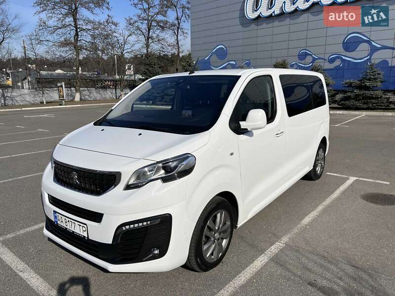Peugeot Traveller 2018