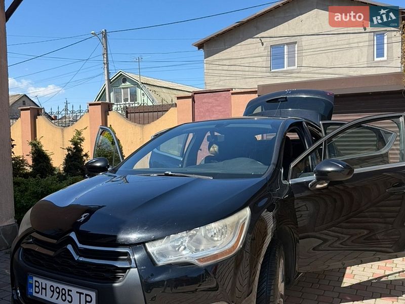 Citroen DS4 2012