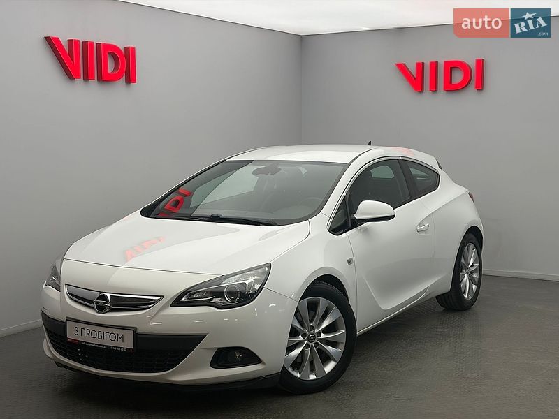 Opel Astra 2013