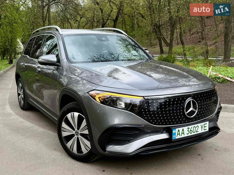 Mercedes-Benz EQB 2023