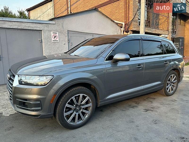 Audi Q7 2016