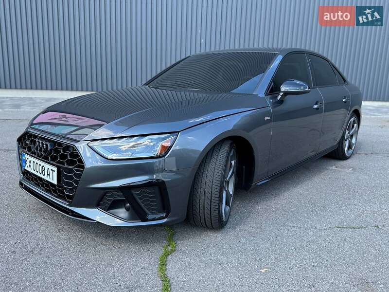 Audi A4 2022