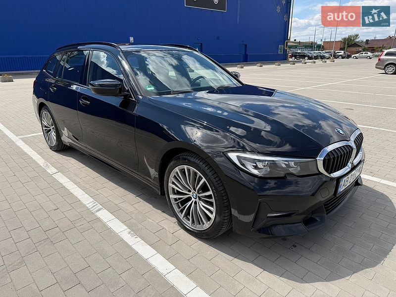 BMW 3 Series 2022