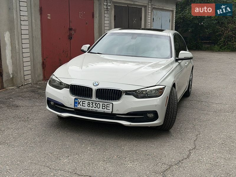 BMW 3 Series 2017