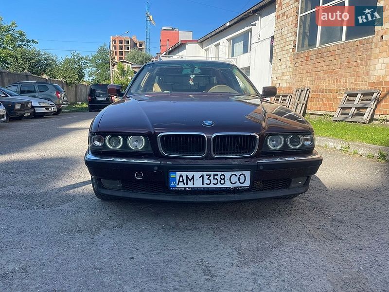 BMW 7 Series 1996