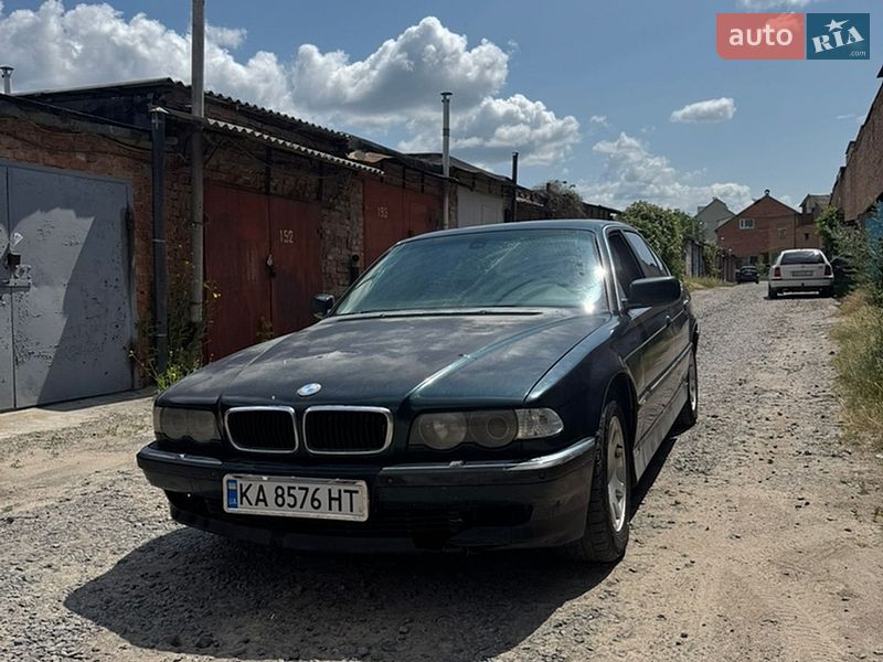 BMW 7 Series 2000