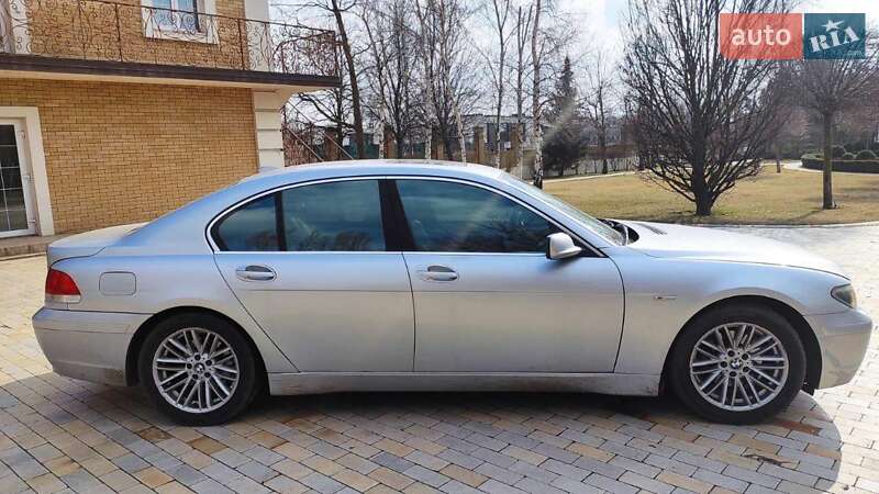 BMW 7 Series 2001