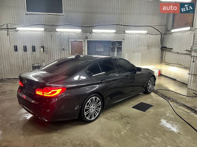 BMW 5 Series 2019