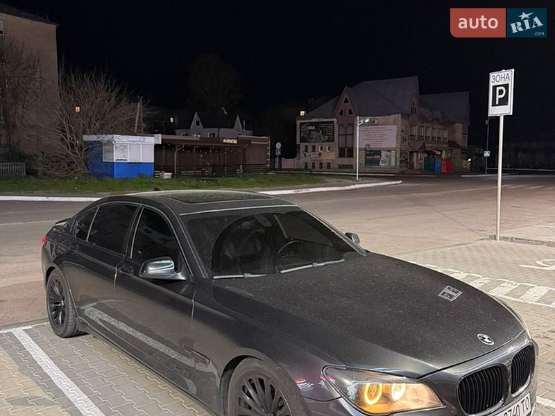 BMW 7 Series 2010