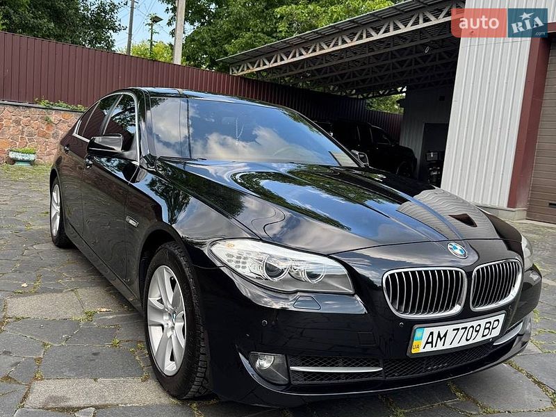 BMW 5 Series 2012