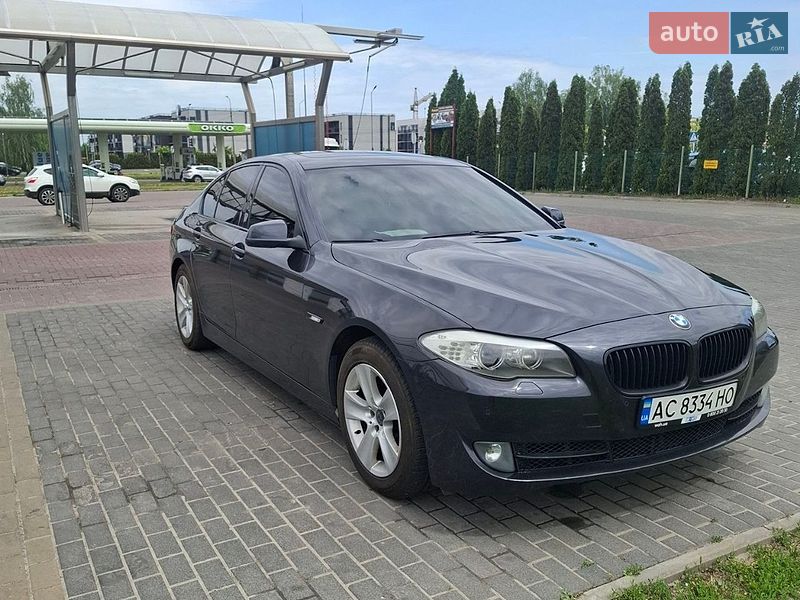 BMW 5 Series 2011