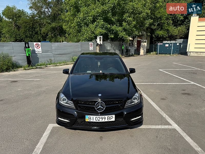 Mercedes-Benz C-Class 2012