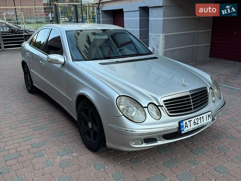 Mercedes-Benz E-Class 2002