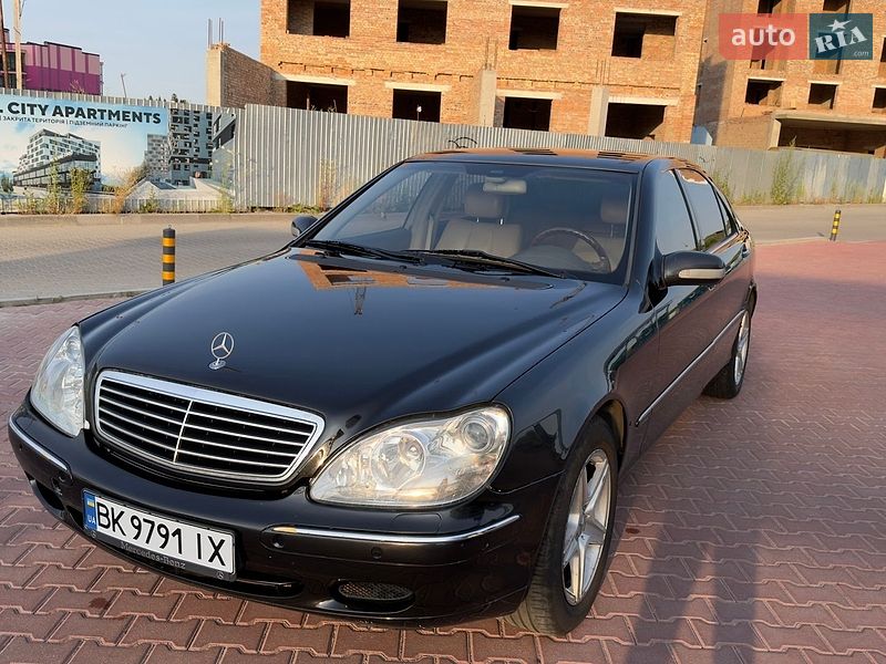 Mercedes-Benz S-Class 2002