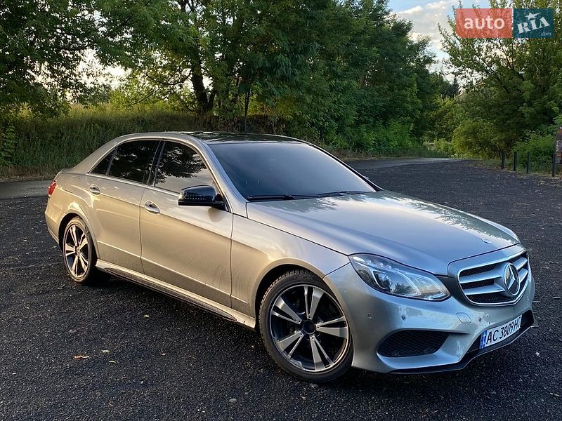 Mercedes-Benz E-Class 2011