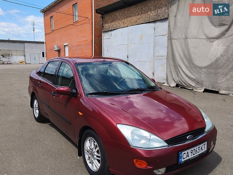Ford Focus 2000