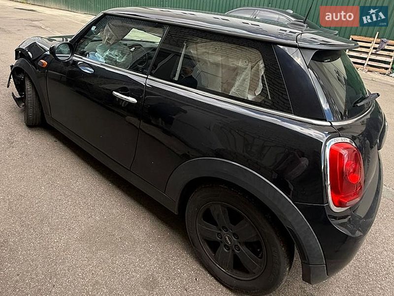 MINI Cooper 2014