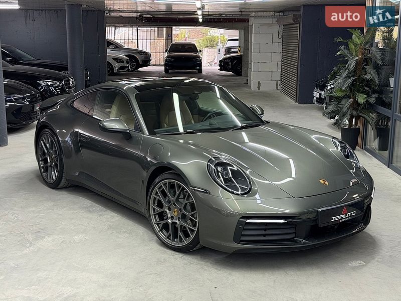 Porsche 911 2019