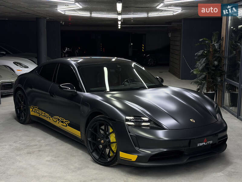 Porsche Taycan 2020