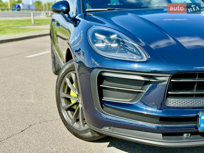 Porsche Macan 2021