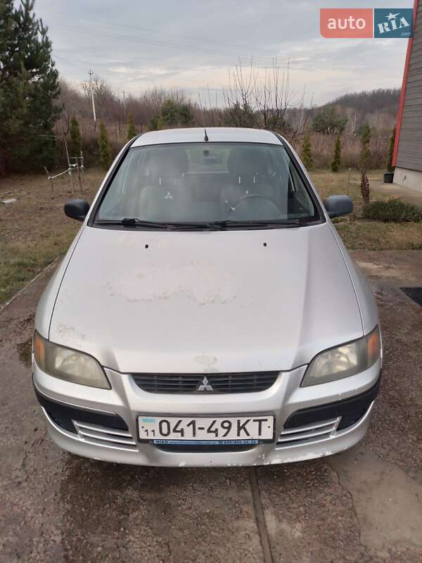 Mitsubishi Space Star 2002