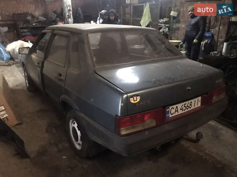 ВАЗ 21099 2001